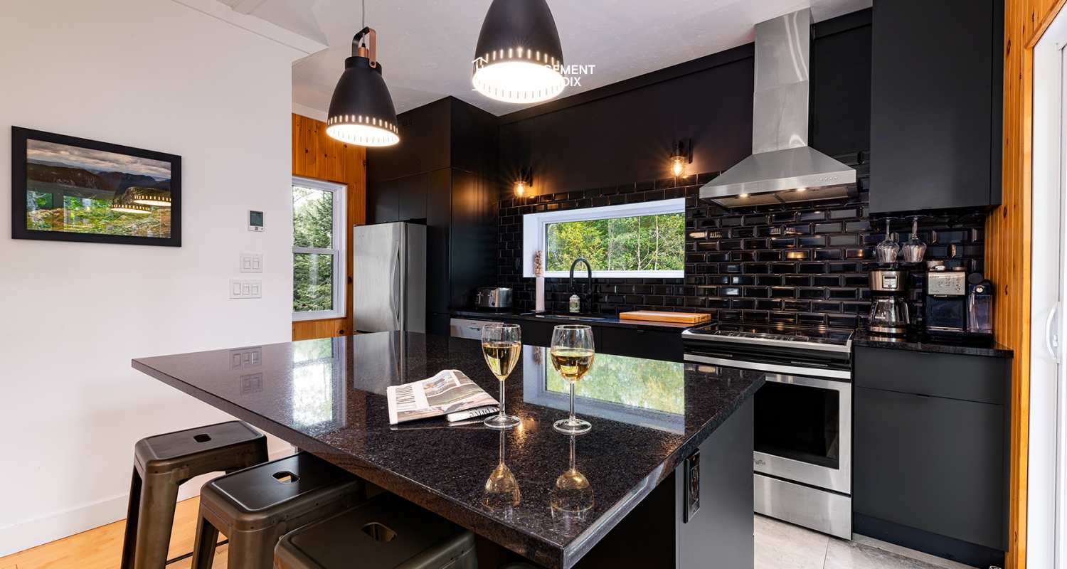 MAT-77 - Magnifique chalet dans un écrin de verdure